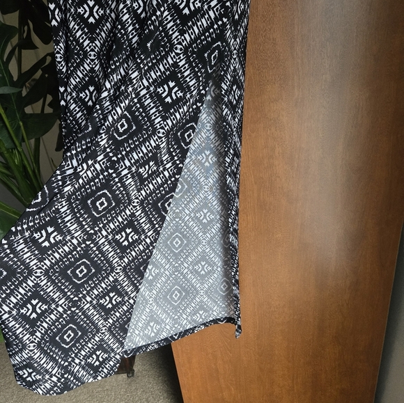 Derek Heart maxi Skirt Womens Size Small Elastic Waist - Picture 3 of 4